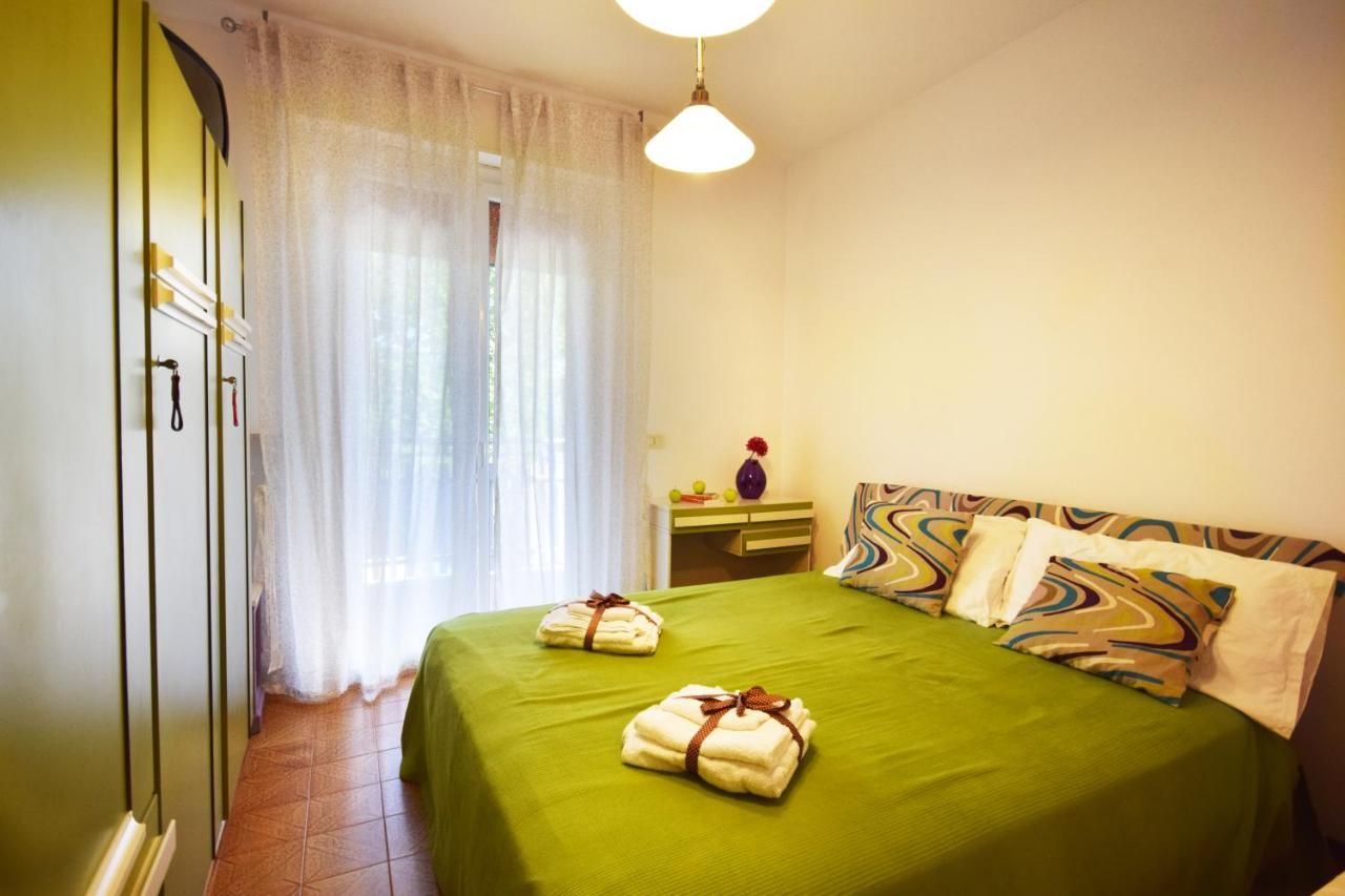 בלריה-איגאה מרינה Appartamento Viale Pedonale A Due Passi Dal Mare מראה חיצוני תמונה