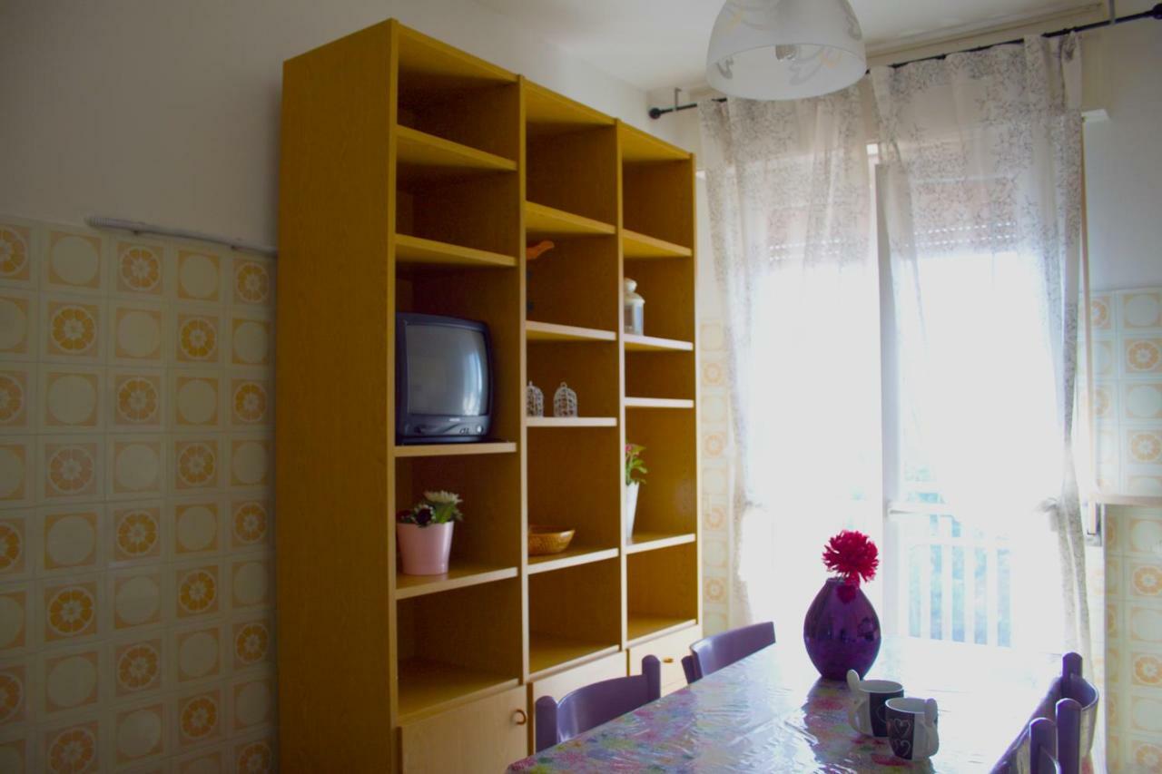 בלריה-איגאה מרינה Appartamento Viale Pedonale A Due Passi Dal Mare מראה חיצוני תמונה